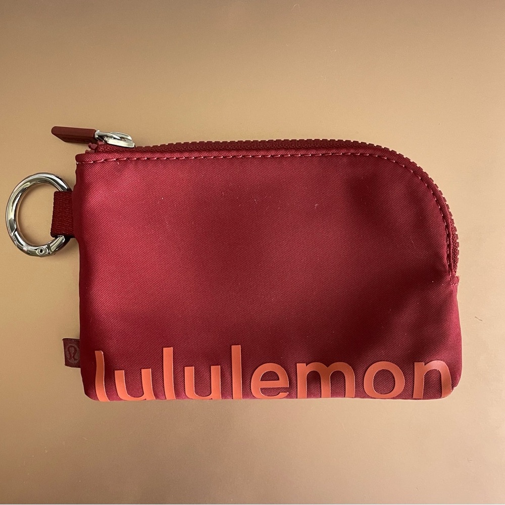 Lululemon Clippable Card Pouch